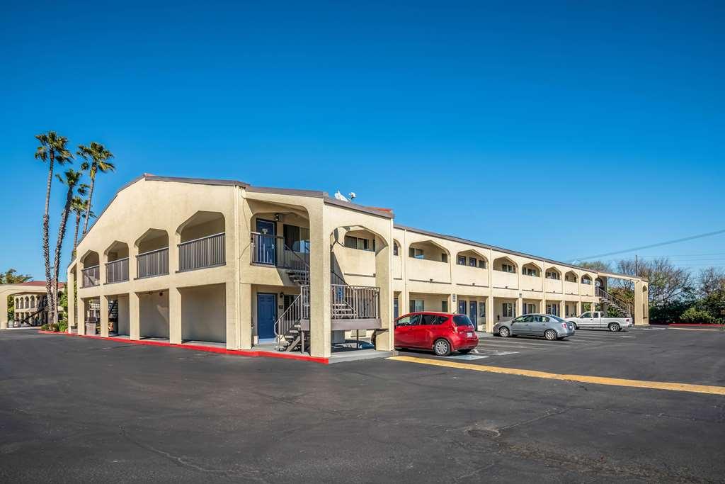 Motel 6-Lodi, Ca Εξωτερικό φωτογραφία